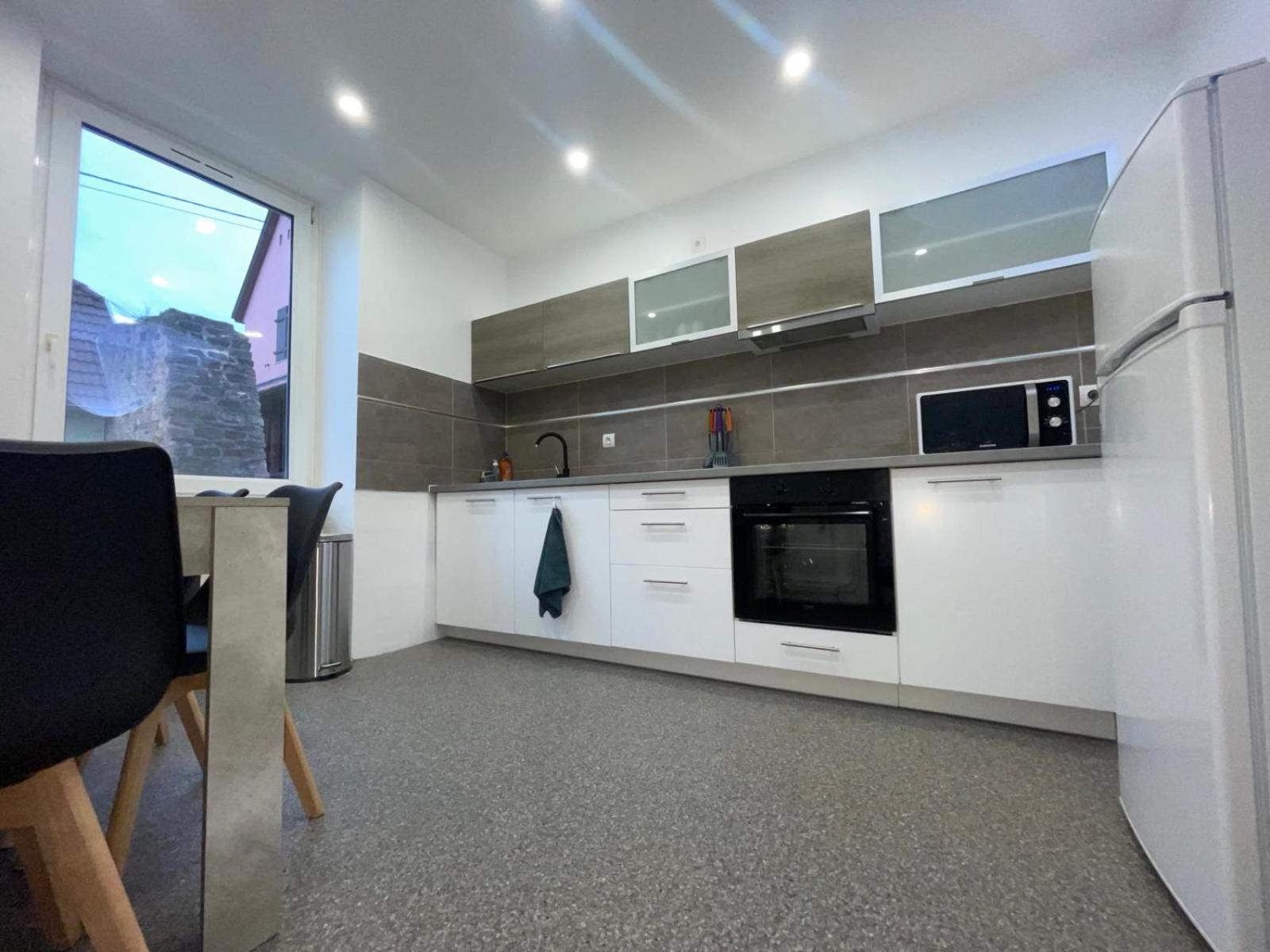 Magnifique T3 80m2 Parking Gratuit *